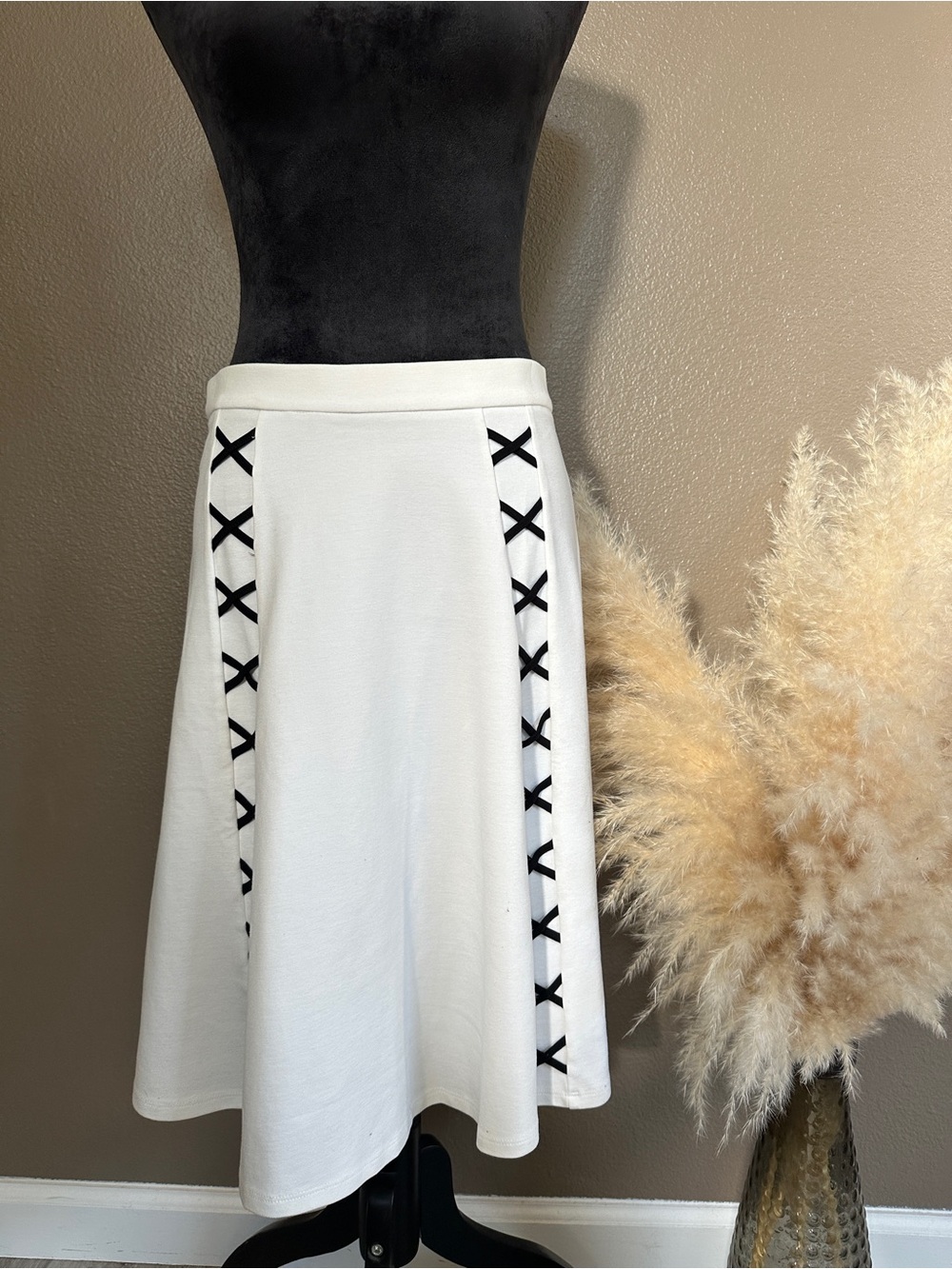 Catherine Malandrino White Skater Skirt with Black Cross Detail